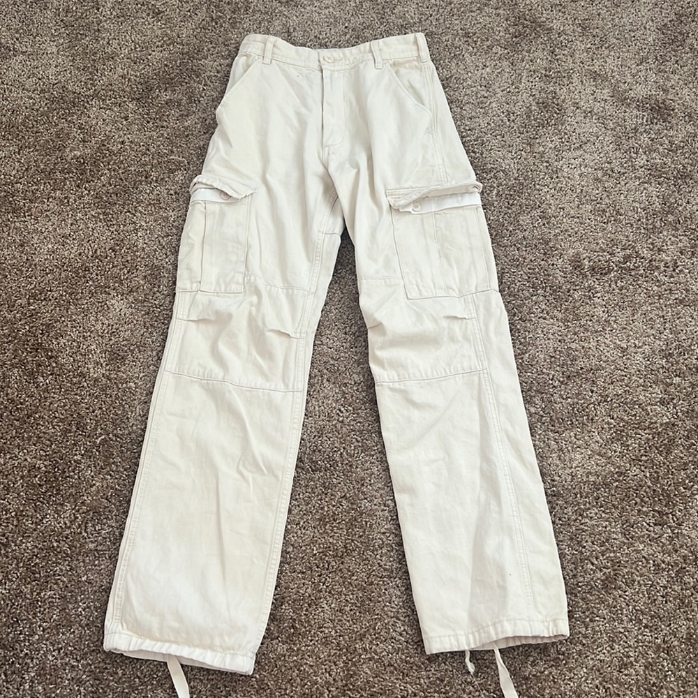 Brandy Melville Cream Cargo Pants